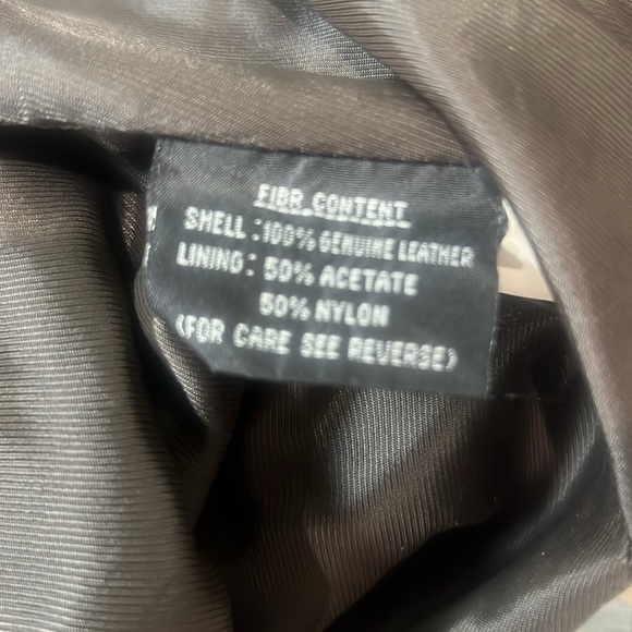 Vintage Genuine Leather Jacket | Brown | Size XL | Oversized Fit - Picture 9 of 13